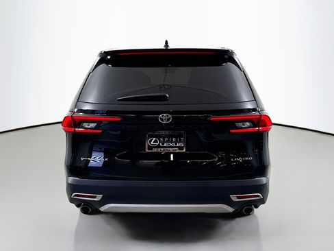 Used 2025 Toyota Grand Highlander AWD Hybrid image 6