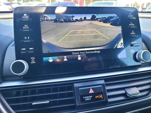 Used 2019 Honda Accord Sport image 10