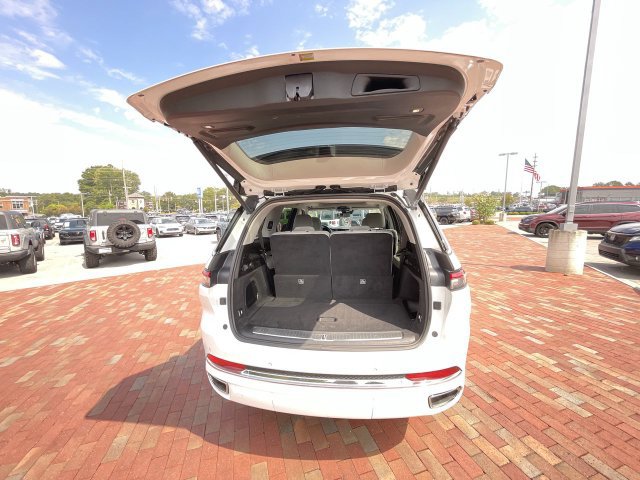 Used 2021 Jeep Grand Cherokee L Overland w/ Luxury Tech Group IV AWD/4WD image 33