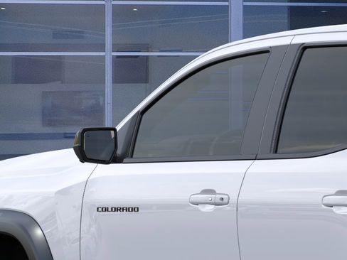 New 2026 Chevrolet Colorado ZR2 w/ Technology Package image 14