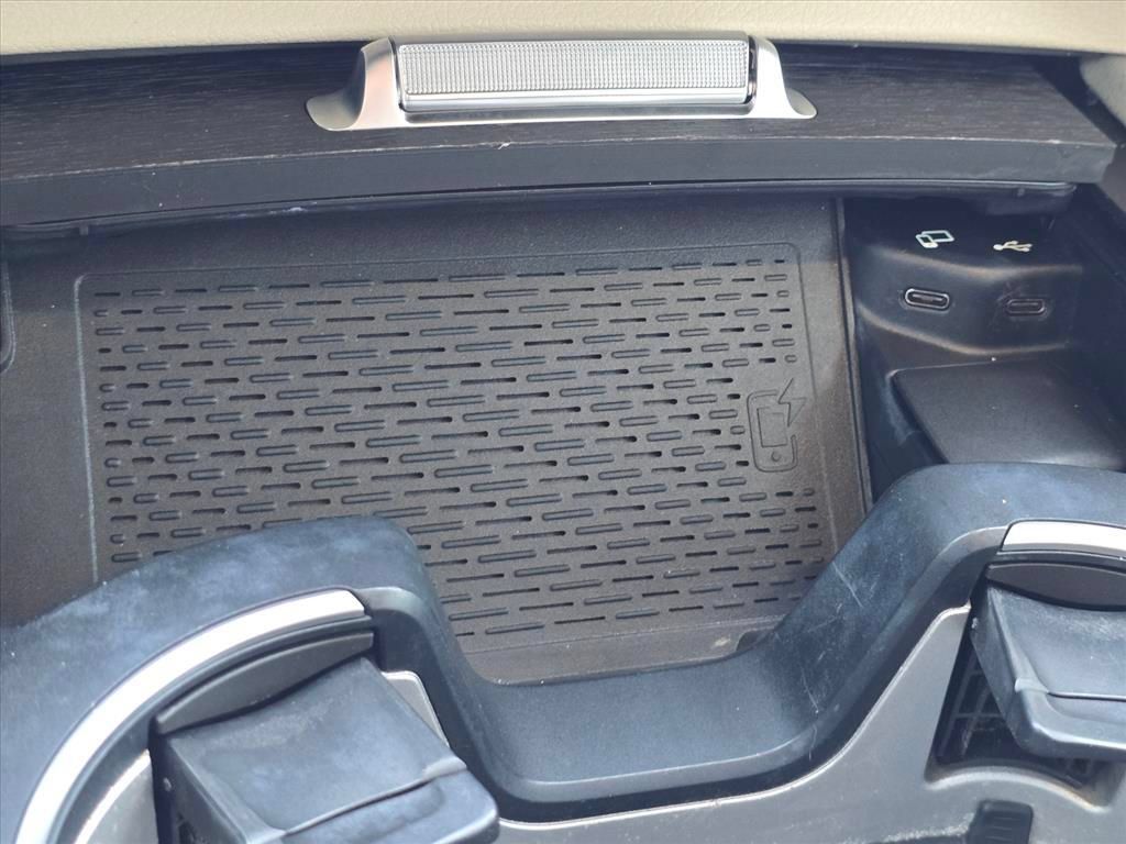 Used 2020 Mercedes-Benz GLE 350 4MATIC image 23