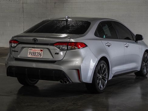 Used 2025 Toyota Corolla SE FWD image 7