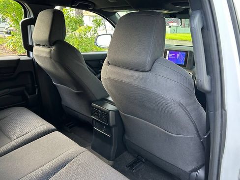 Used 2025 Toyota 4Runner SR5 AWD/4WD image 41