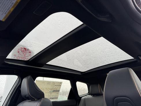 New 2026 Toyota Crown Signia image 22