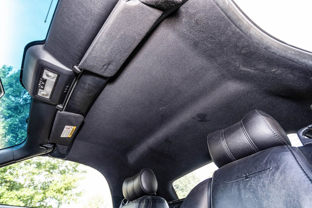 Used 2004 Ford Thunderbird RWD image 51