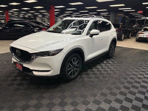 Used 2017 MAZDA CX-5 Grand Touring w/ Premium Package image 6