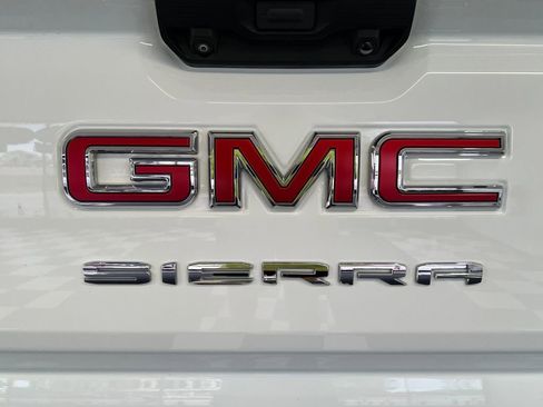 Used 2024 GMC Sierra 1500 Pro w/ Graphite Edition AWD/4WD image 12