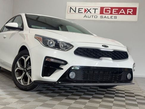 Used 2020 Kia Forte LXS FWD image 4