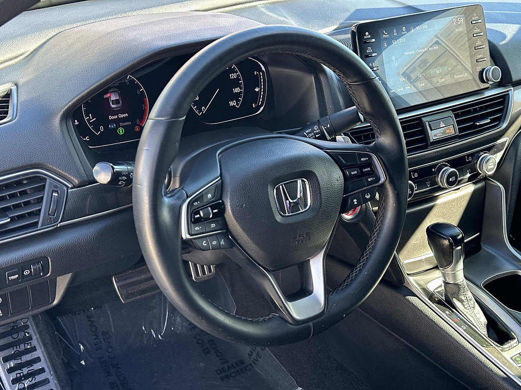 Used 2019 Honda Accord Sport image 3