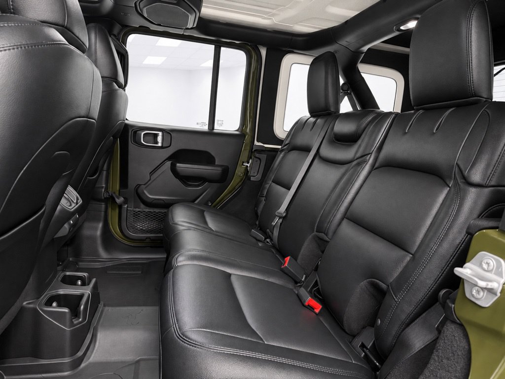 Used 2022 Jeep Wrangler Unlimited Sport AWD/4WD image 21