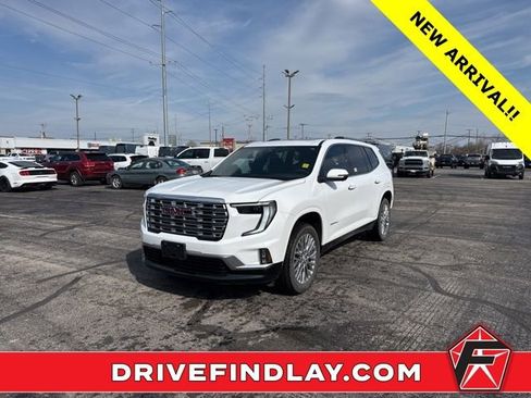 Used 2025 GMC Acadia Denali w/ LPO, Floor Liner Package image 1