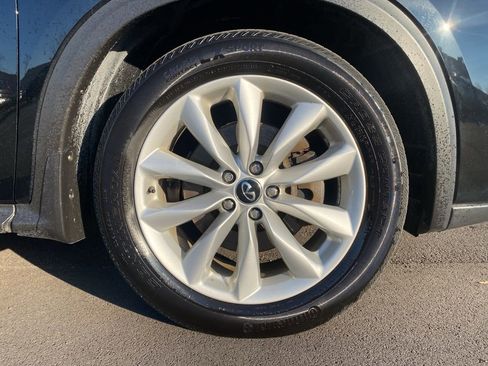 Used 2019 INFINITI QX50 Essential w/ Premium Heat Package image 34