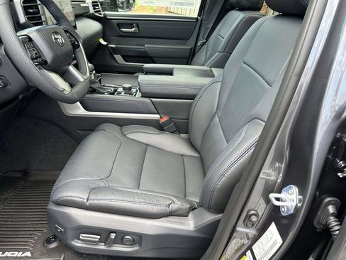 New 2026 Toyota Sequoia Platinum AWD/4WD image 15