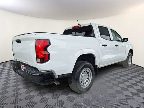 Used 2025 Chevrolet Colorado W/T w/ WT Convenience Package II image 6
