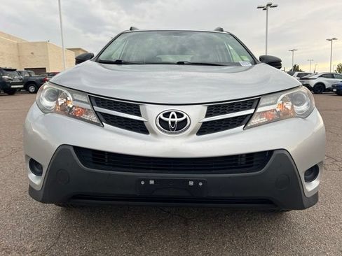 Used 2015 Toyota RAV4 LE FWD image 9