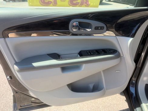 Used 2017 Buick Enclave Premium w/ Trailering Package FWD image 13