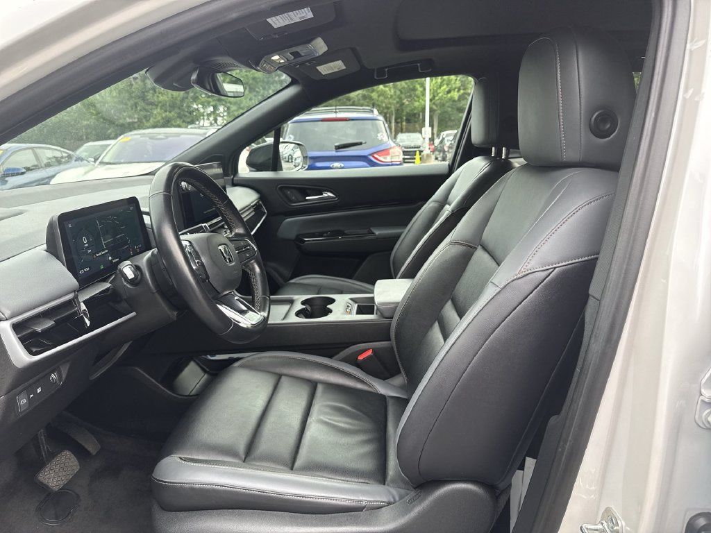 Used 2024 Honda Prologue Touring image 13