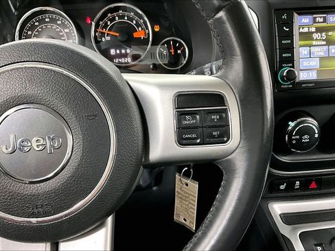 Used 2016 Jeep Compass High Altitude FWD image 26