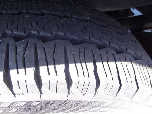 Used 2024 Ford Transit 350 XLT image 11