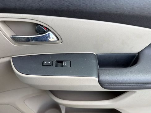 Used 2015 Honda Odyssey EX image 19
