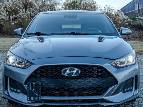 Used 2019 Hyundai Veloster Turbo image 8