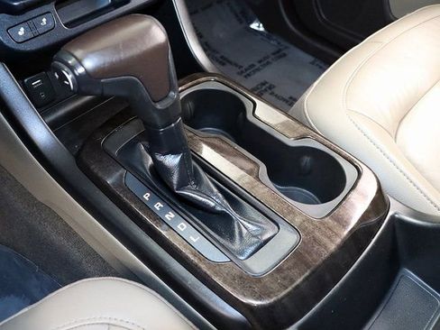 Used 2018 GMC Canyon SLT w/ Trailering Package image 21