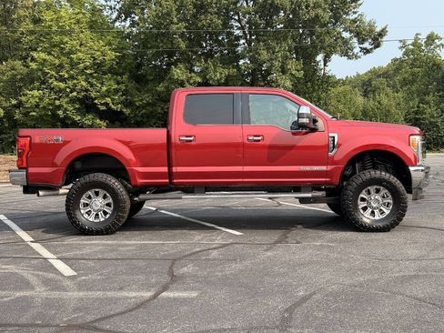 Used 2018 Ford F250 King Ranch w/ King Ranch Ultimate Package AWD/4WD image 2