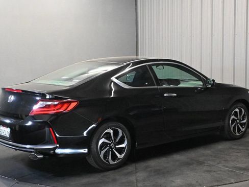 Used 2017 Honda Accord LX-S image 5