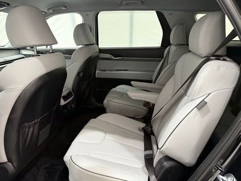 Used 2025 Hyundai Palisade SEL image 17