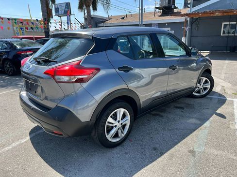 Used 2020 Nissan Kicks S FWD image 5