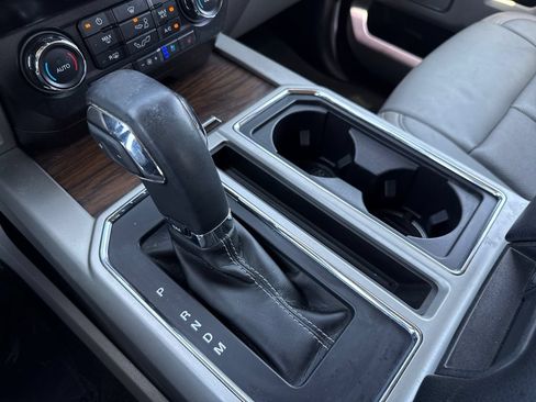 Used 2020 Ford F150 Lariat RWD image 22