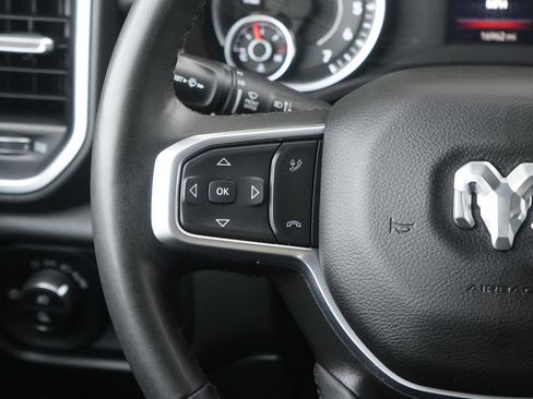 Used 2025 RAM 1500 Big Horn AWD/4WD image 16