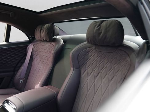 Used 2023 Bentley Flying Spur S V8 AWD/4WD image 28