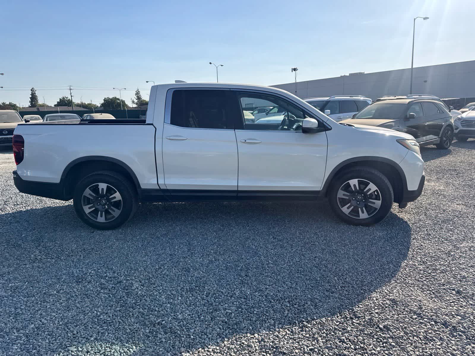 Used 2017 Honda Ridgeline RTL image 4