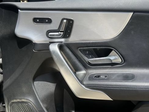 Used 2019 Mercedes-Benz A 220 image 26