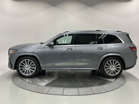 New 2025 Mercedes-Benz GLS 450 4MATIC image 4