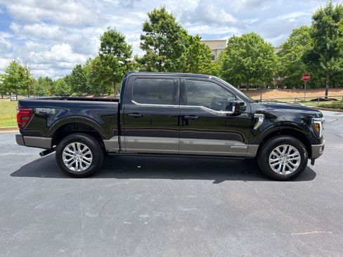 Used 2025 Ford F150 King Ranch w/ FX4 Off-Road Package AWD/4WD image 10