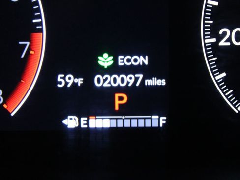 Used 2024 Honda HR-V Sport image 33