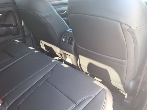 New 2025 Hyundai Santa Cruz XRT image 8