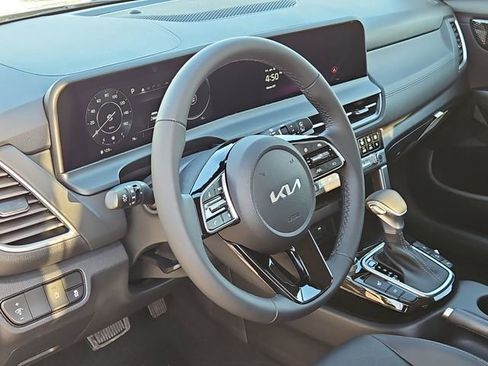 New 2026 Kia Seltos EX w/ EX Sunroof Package image 12