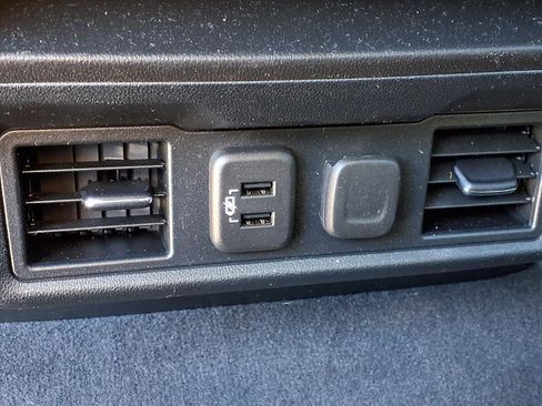 Used 2019 Chevrolet Silverado 1500 LT w/ Convenience Package image 13