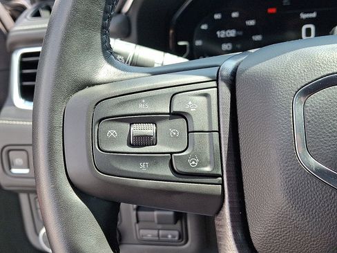 Used 2023 GMC Yukon Denali Ultimate AWD/4WD image 27