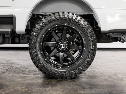 Used 2025 Ford F250 Lariat AWD/4WD image 15