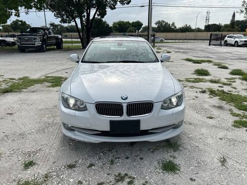 Used 2013 BMW 328i xDrive Coupe AWD/4WD image 16