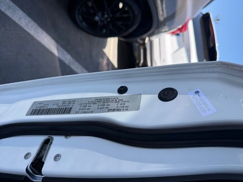 Used 2019 Chrysler 300 Touring RWD image 25