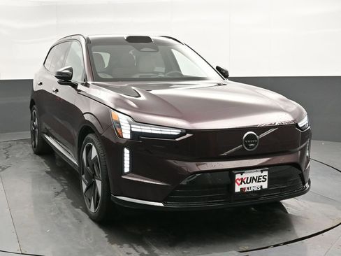 New 2025 Volvo EX90 Ultra AWD/4WD image 5