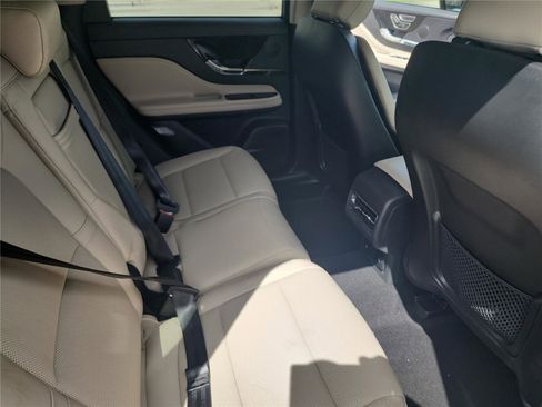 New 2026 Lincoln Corsair Premiere image 26