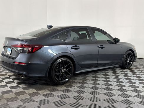 Used 2025 Honda Civic Sport image 7
