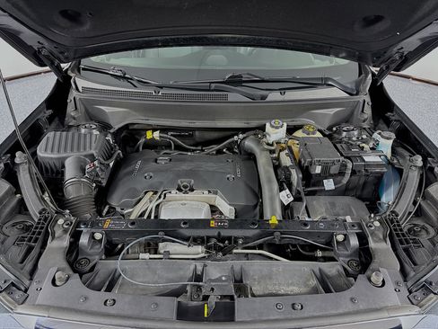 Used 2018 GMC Terrain SLT w/ Preferred Package image 31