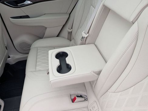 Used 2023 Buick Envision Avenir AWD/4WD image 21